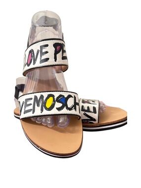 LOVE MOSHINO GRAFFTI SLOGAN SANDALS